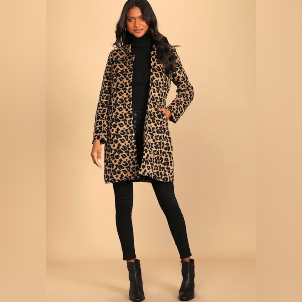 GUC Lulu’s leopard print coat